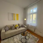 Lucky Ls01 - Vollausstattung - Zentrum - Grosse Kueche - 2 - Smart-tv Appartement