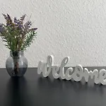 Lucky Ls01 - Vollausstattung - Zentrum - Grosse Kueche - 2 - Smart-tv Maagdenburg